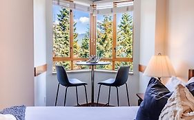 Cascade Lodge Whistler By Elevate Vacations